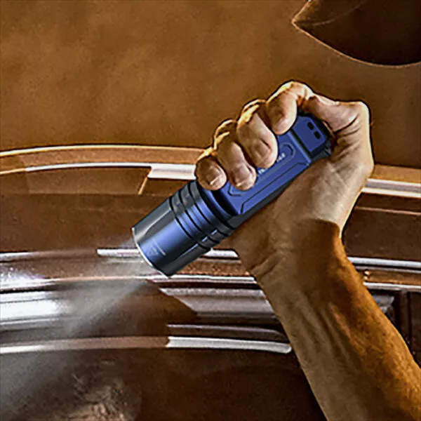 Boating Flashlights Fenix TK35UE V2.0 High Performance Flashlight | Authorized Distributor - Image 6