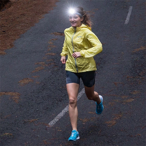 Automotive Repair Flashlights LEDLenser H14R.2 Rechargeable Headlamp | 1,000 Lumens | Adjustable Focus - Image 4