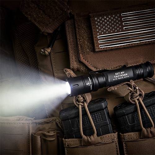 Flashlights For Outdoor Sports SureFire Tactician Dual Output Flashlight | 800 Lumens - Image 5
